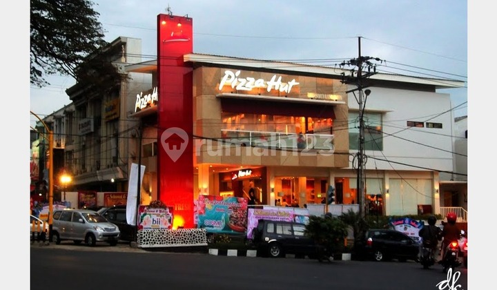 Strategic Shop House and Business (Pizza Hut) in Ciliwung, Malang 2