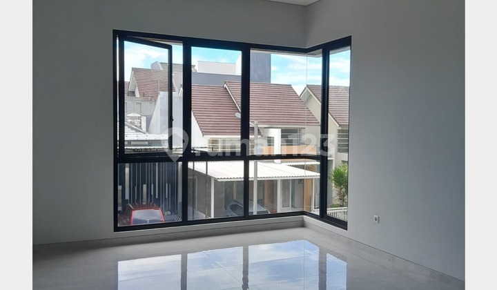 New House, Fresh, Green Living, Woodland, Citraland, Surabaya 2