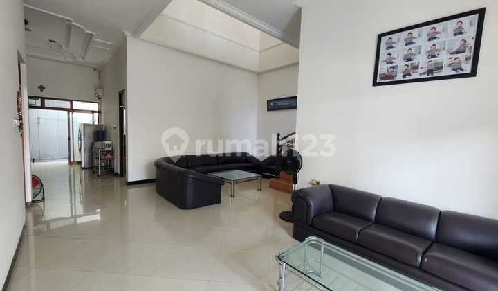 Rumah 2 Lantai, Baru Full Renov, Strategis, Mojoarum, Surabaya 2