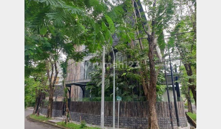 Gedung Gress 4 Lantai Super Mewah Raya Putat indah, Surabaya 2