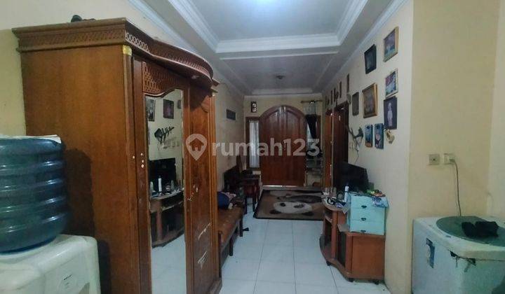 Di jual rumah di komplek gbi bandung 2