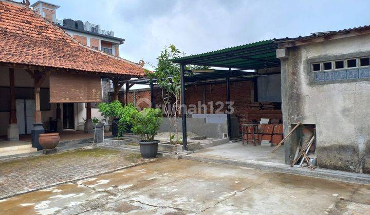 Rumah Joglo cocok unt cafe, restorant, balai pertemuan, kantor, gudang dll Ruang Usaha