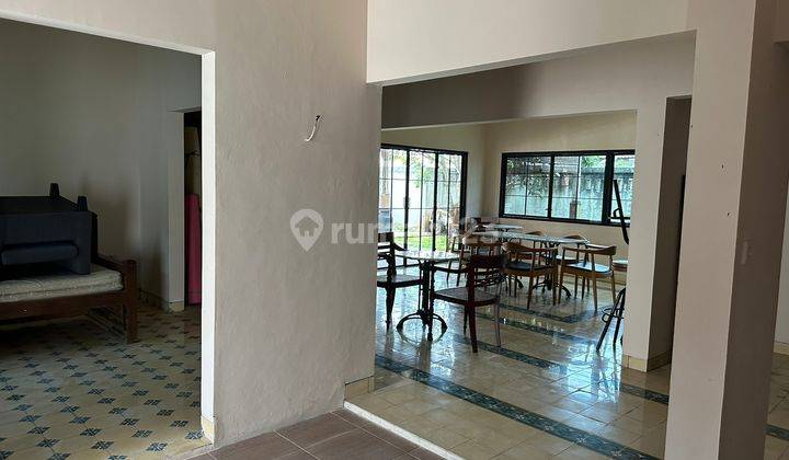 Rumah Joglo cocok unt cafe, restorant, balai pertemuan, kantor, gudang dll Ruang Usaha