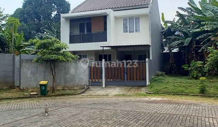 Rumah baru 2 lantai yg cantik dilingkingan serasa di Villa yg sejuk, asri, aman dan nyaman harga damai 1