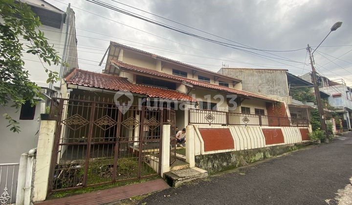 Rumah 2 Lantai Dengan Luas Tanah Yang Cukup Luas Di Lokasi Nyaman Dan Sejuk Selangkah Dari Swalayan 2