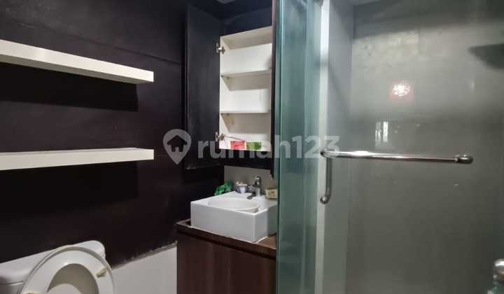 Disewakan Cepat Apartemen Pakuwon Waterplace Tower C Full Furnish 2