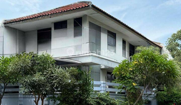 Rumah Dukuh Kupang Barat Strategis Cocok Untuk Usaha Lokasi Terdepan 1