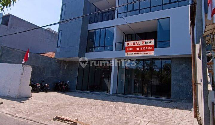 Brand New Modern Mini Building with Rooftop dekat Plaza Marina 1