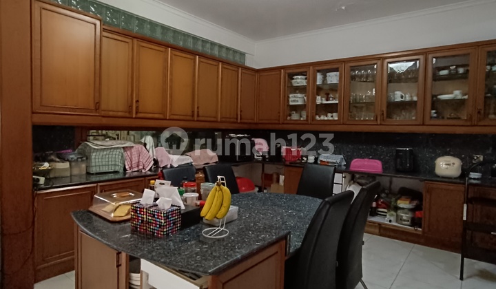 Rare Luxury House OKL Darmo Harapan One Gate System Best Specifications 2