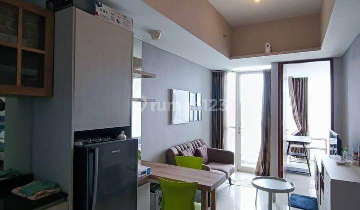 Apartement MARVEL CITY 2 BR Furnished Bagus