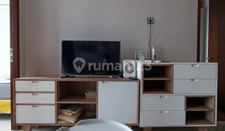 Apartement MARVEL CITY 2 BR Furnished Bagus