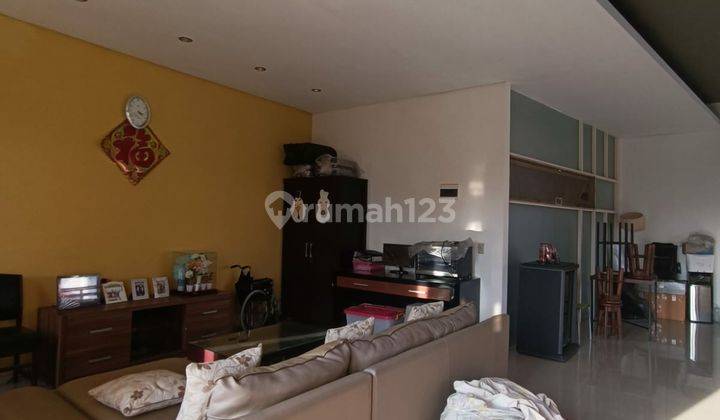 BU Cepat Rumah 2 Lantai Minimalis Furnish Pakuwon Villa Valensia 2