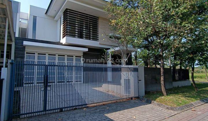 Rumah di Graha Family HGB Baru Minimalis Modern 4 Kamar Tidur 1