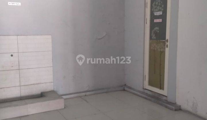 Ruko di Raya Menganti Lidah Kulon, Surabaya 200 m Bagus SHM 2