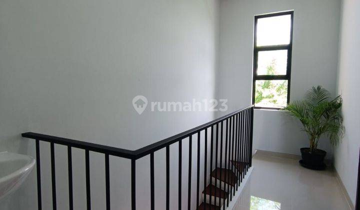 Rumah Baru Minimalis Modern 2 lantai Pantai Mentari Kenjeran  2