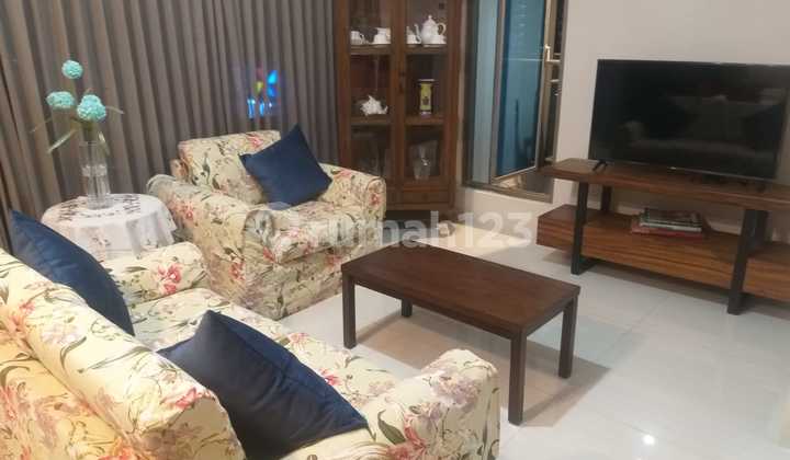 Langka Apartemen Kondominium Lariz Mansion Pakuwon Full Furnish 3 Bedroom Langka Apartemen Kondominium Lariz Mansion Pakuwon Full Furnish 3 Bedroom
