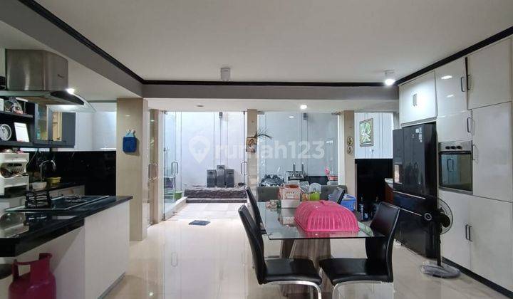 Rumah Minimalis Tropis Semifurnish Graha Family Lokasi Depan 2