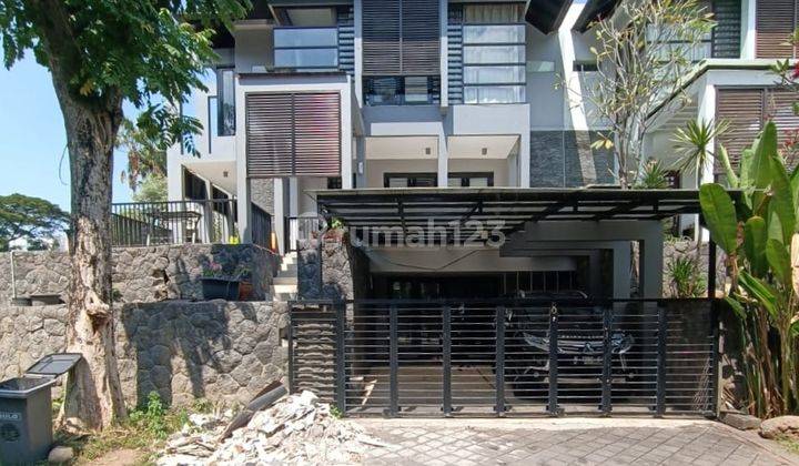 Rumah Minimalis Tropis Semifurnish Graha Family Lokasi Depan 1