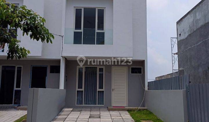 Langka Rumah Baru Minimalis Modern dekat Dian Istana 4 Kamar 1