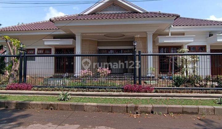 Rumah Sangat Luas Putat Indah dekat Mayjend Sungkono Tol Satelit Furnish 4 Kamar Tidur 1