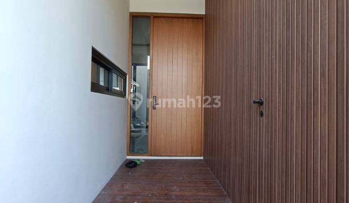 Rumah 2 Lantai Bagus HGB di Wisata Bukit Mas, Surabaya 2