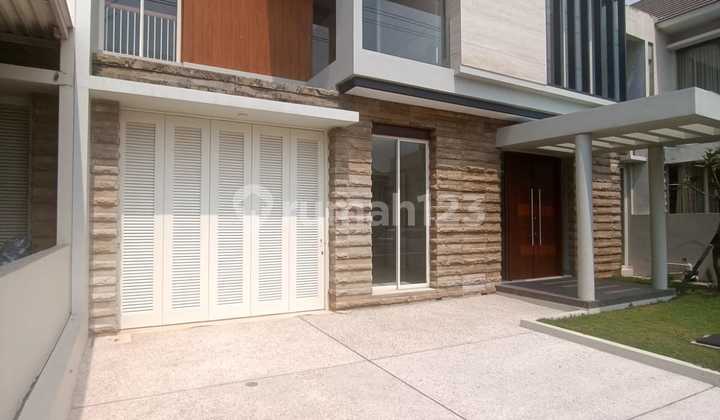 Best Minimalist House Prambanan Residence Wiyung Twin Street 2