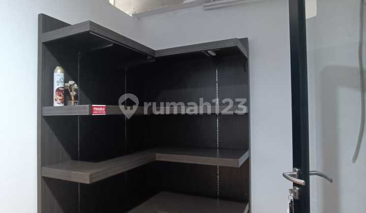 Rare Space Office Royal Residence 55 is already finished, just move in.