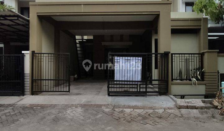 Rumah Mewah 2lt Central Park A Yani Strategis Lingkungan Elite 1