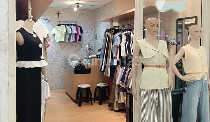 Quick Sale PTC Pakuwon Mall Stand Strategic Cheapest Only 500 million.