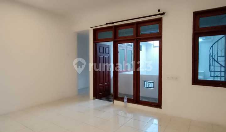 Limited Commercial Mainroad Citraland House near GWalk only 125jt 2