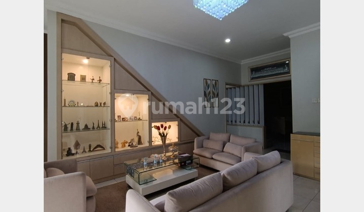 Rumah Mewah Semifurnish Garden Dian Regency dekat Bandara Juanda 1
