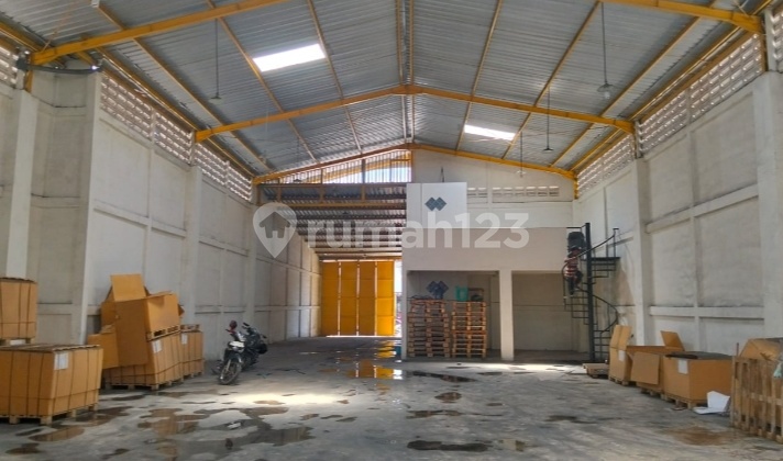 Disewakan Gudang Siap Pakai !! Raya Tropodo Waru, Sdrjo Disewakan Gudang Siap Pakai !! Raya Tropodo Waru, Sdrjo