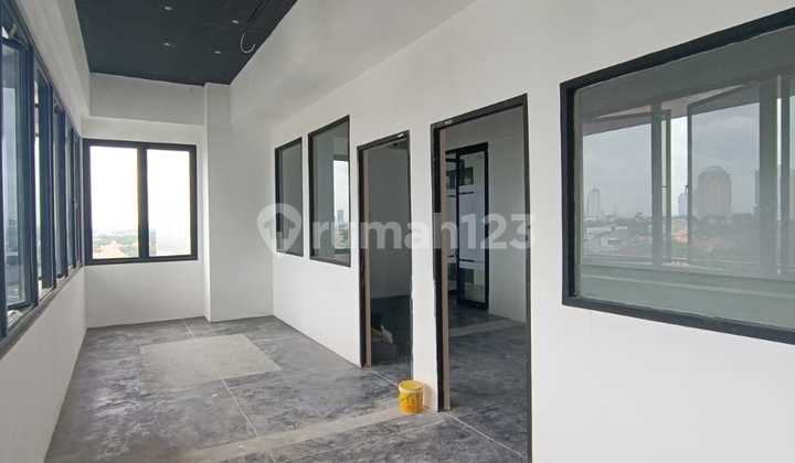 Cheapest Office Spazio Tower Ready to Occupancy Starting from 50 Million / Year