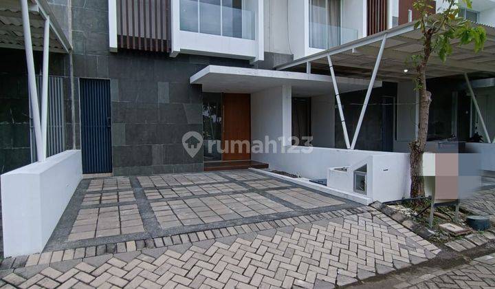 Rumah Baru Minimalis Modern Royal Residence Cluster Favorit 2