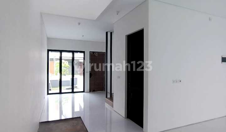 Rumah Baru American Style Dian Istana Graha Family 4 Kamar 2