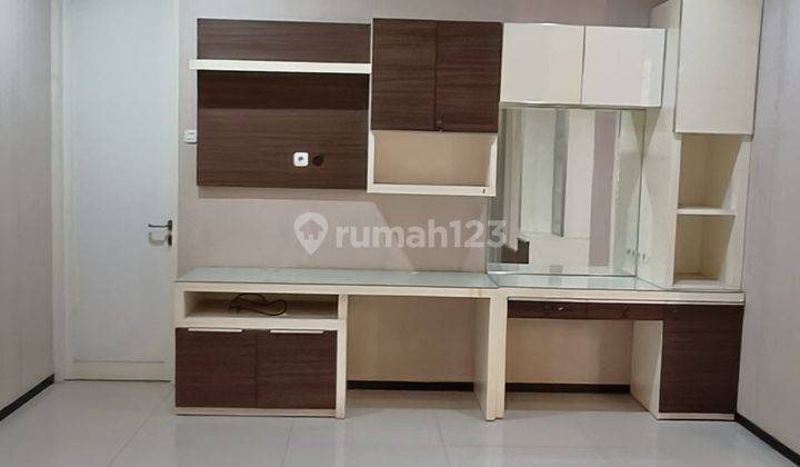 Rumah Mewah Pakuwon City 4 Kamar Tidur Furnish Siap Huni 2