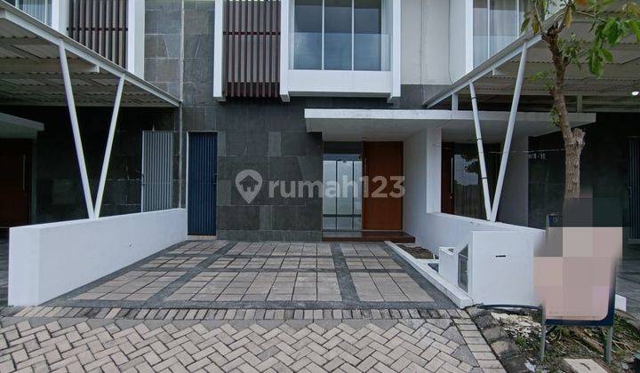 Rumah Baru Minimalis Modern Royal Residence Cluster Favorit 1