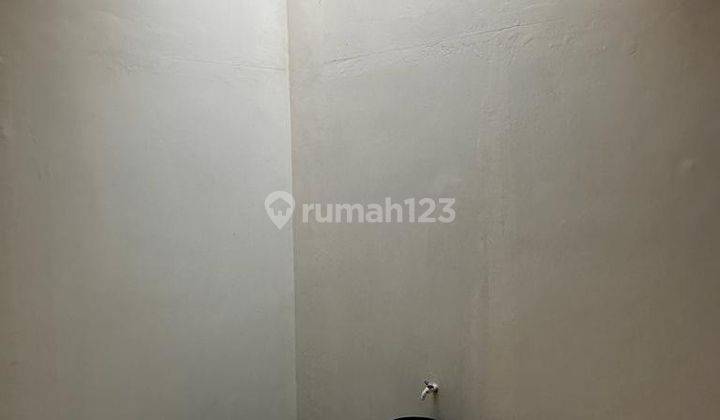 Dijual Cepat Rumah di Cluster Indira Suvarna Sutera 2