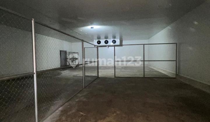 RENT COLD STORAGE / WALK-IN FREEZER RENT COLD STORAGE / WALK-IN FREEZER