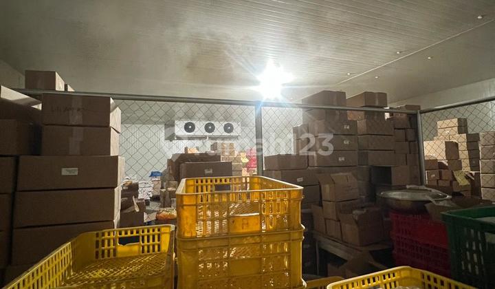 RENT COLD STORAGE / WALK-IN FREEZER RENT COLD STORAGE / WALK-IN FREEZER