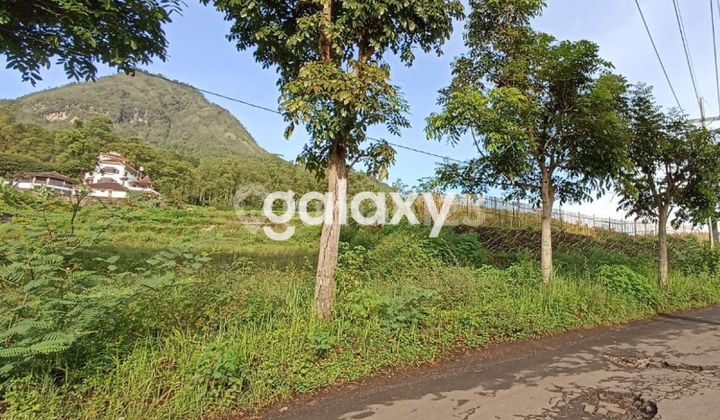 Ngaglik Batu GMK00996 Ngaglik Batu GMK00996