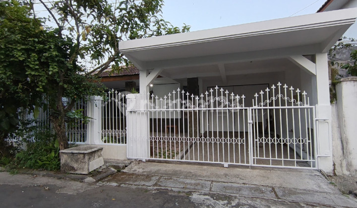 House for rent in Karanglo near toll exit