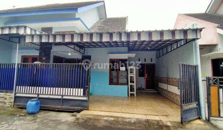 Rumah Nyaman Dalam Perumahan Colomadu 1