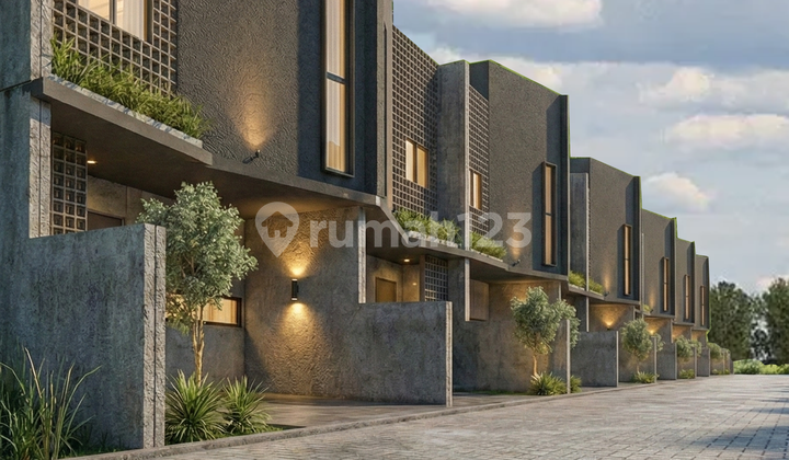 Jual Rumah Pesan Bangun Colomodau Solo, Bebas Desain