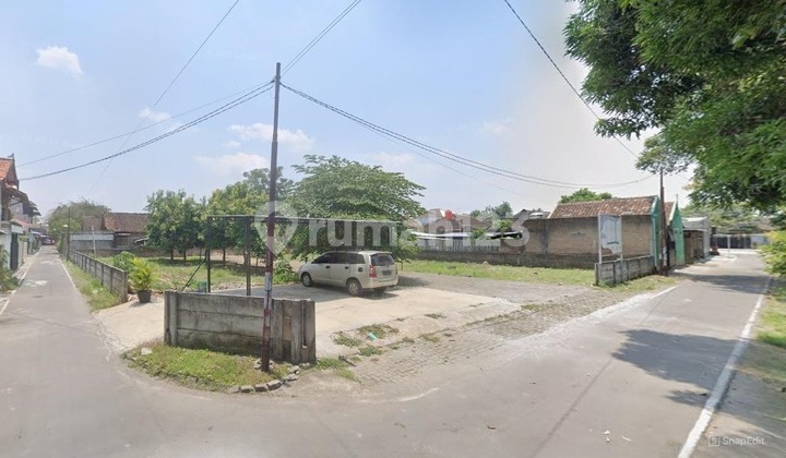 Akses Mudah, Rumah Dijual Desain Bebas, 10 Menit Bandara Solo 2