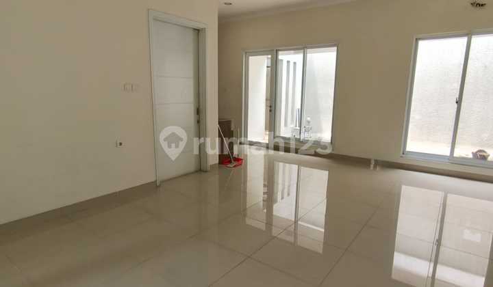 Dijual Rumah di Cluster Vivaldi Gading Serpong 2