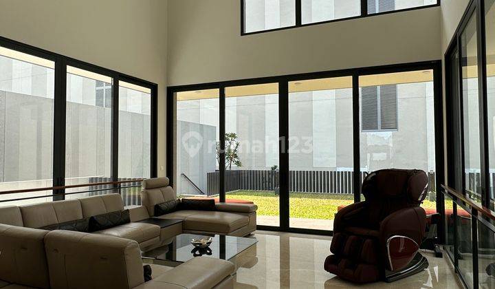 Rumah Fullfurnish Cluster Lyndon Navapark, Tangerang 1