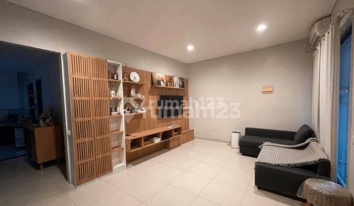 Rumah Bagus di Eminent Cluster Prestigia Bsd City
, Tangerang 2