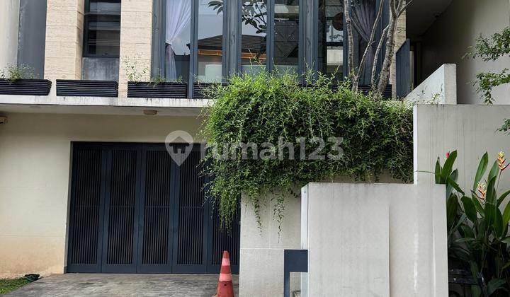 For Sale Beautiful Furnished House in Lancewood Nvapark BSD Cluster