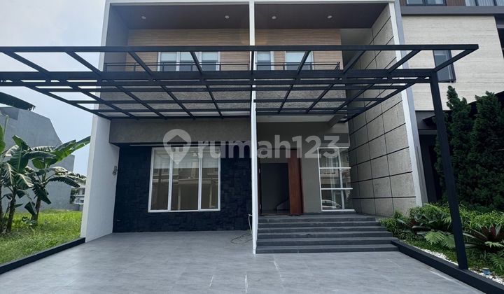 For Sale House in Sutera Onyx Cluster, Alam Sutera.